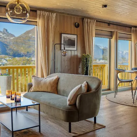 The Magic View Of Lofoten - Golden Horizon Chalet Sorvagen