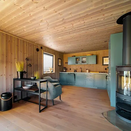 The Magic View Of Lofoten - Golden Horizon Chalet
