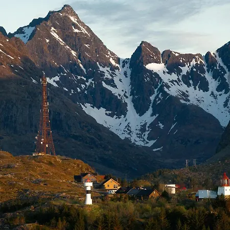The Magic View Of Lofoten - Golden Horizon Chalet