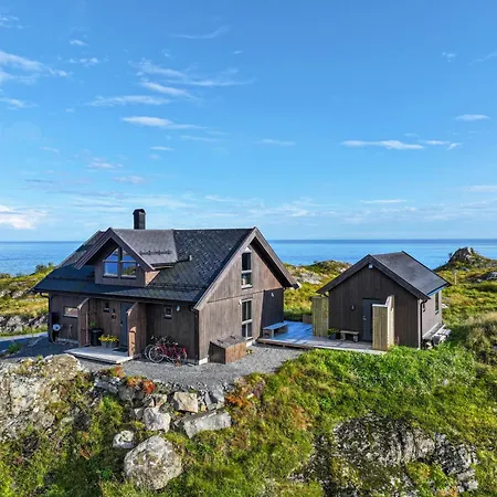 Chalet The Magic View Of Lofoten - Golden Horizon *