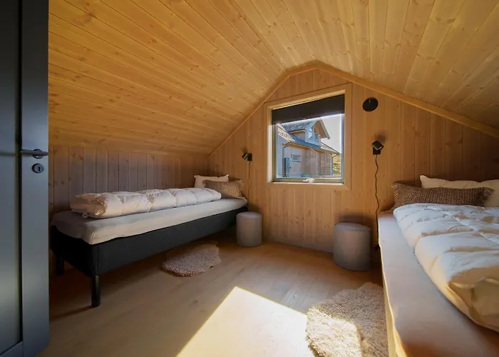 The Magic View Of Lofoten - Golden Horizon Chalet